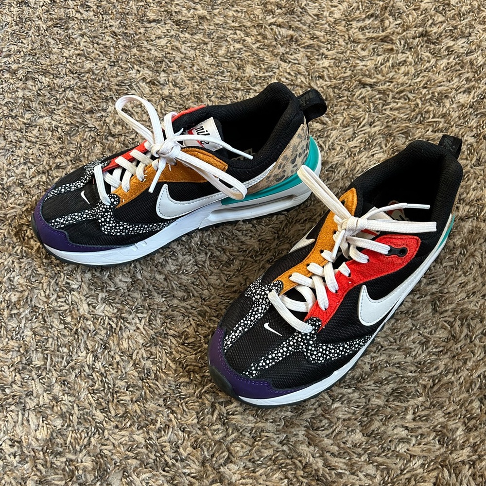 Nike Air Max Dawn SE